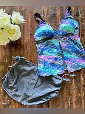 Women's Two-Piece Swim Tankini w/skirt Set in Aqua, Teal, Purple, & Gray Sz M